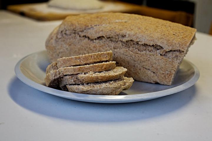 domaci-toastovy-chleb