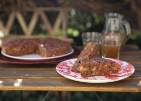 Buchta s jablky ze špaldové mouky