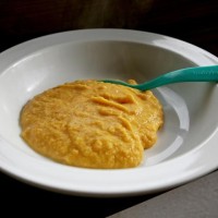 Červená čočka s mrkví a jehněčím masem