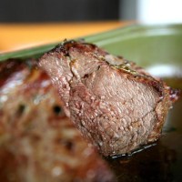 Telecí pečeně na bylinkách