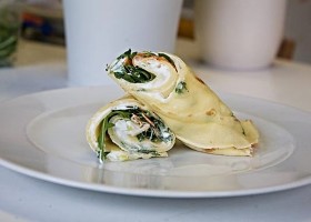 Plněná petrželová palačinka