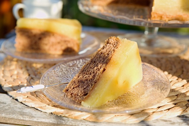 kakaový koláč s jablky