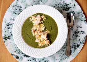 Špenátový krém s pečeným lososem