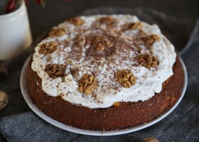 Ořechový koláč s mascarpone